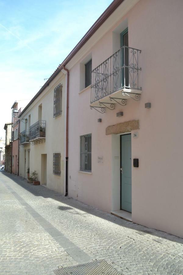 Domo'E Sorres Otel Olbia Dış mekan fotoğraf